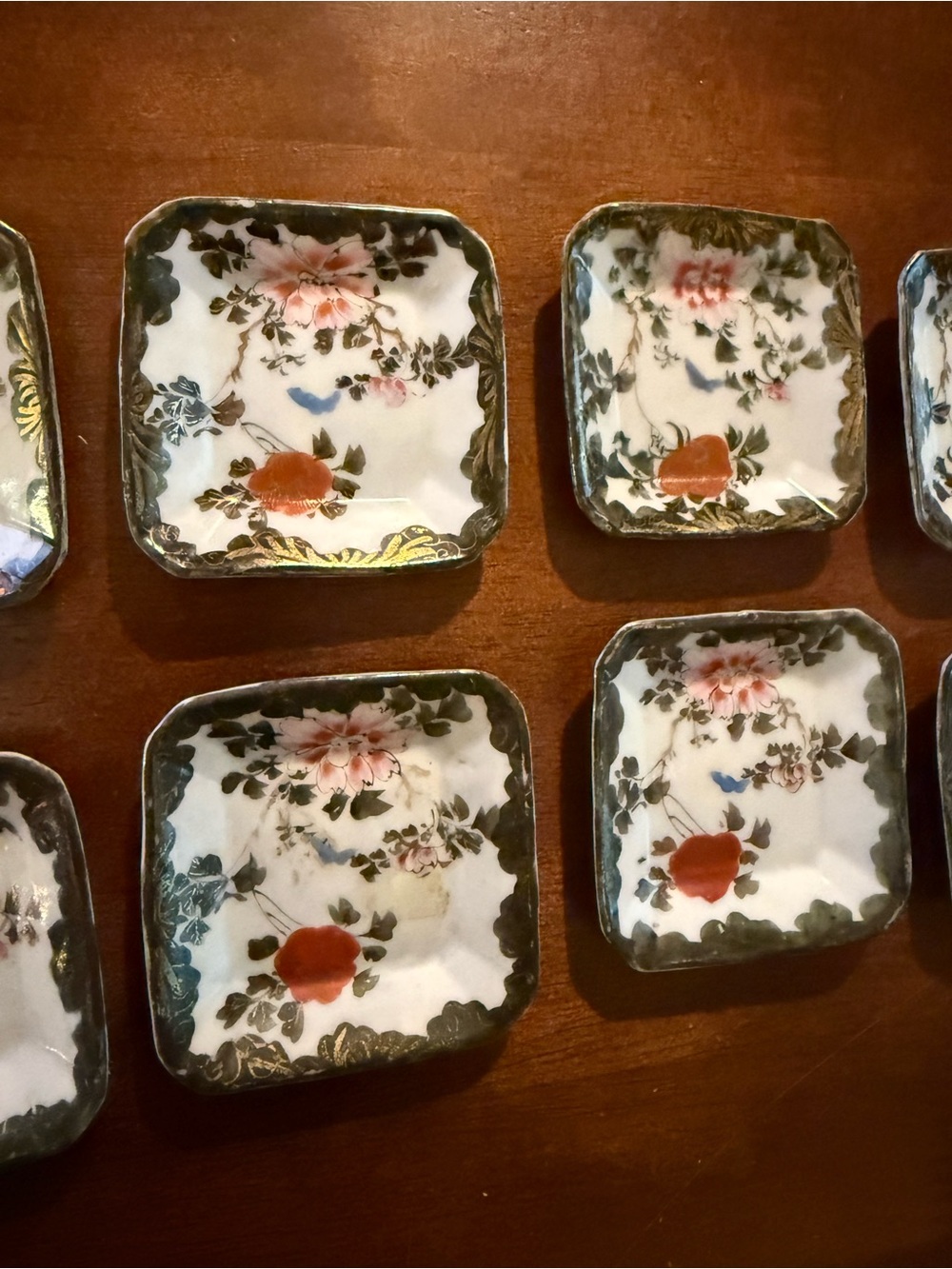 Decorative Floral Butter Pat Ceramic Dishes - White and Green